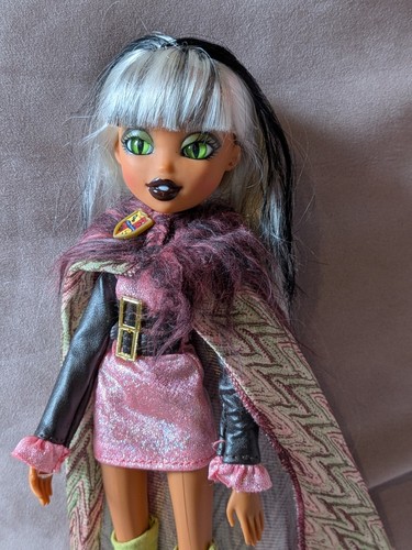2012 bratz bratzillaz glam - 2012,