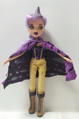 Bratzillaz yasmina clairvoya - bratzillaz,